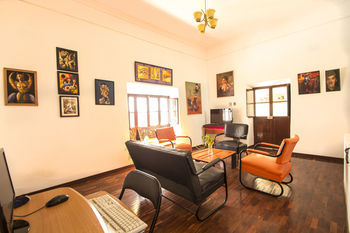 Hotel Hostal Casarte Takubamba