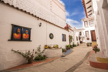 Hotel Hostal Casarte Takubamba