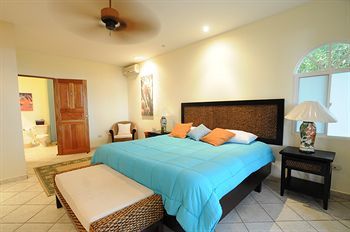 Cocomar Residences And Beachfront Hotel