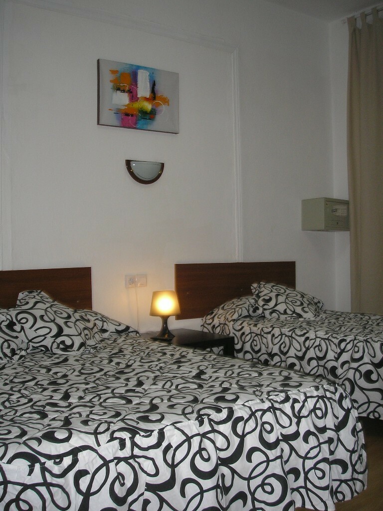 Hostal Helena 2