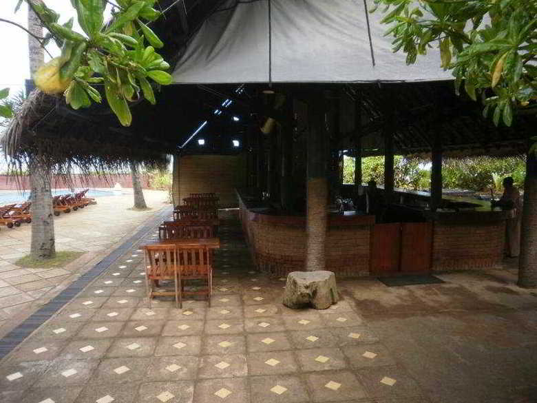 Hotel Ranweli Holiday Village Waikkale Negombo