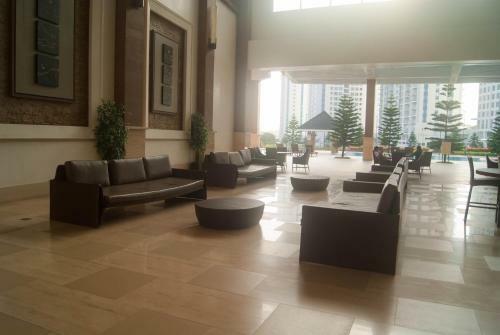 Apartamentos End Unit Condo At Wind By R&m