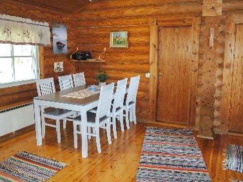 Holiday Home Honkapirtti