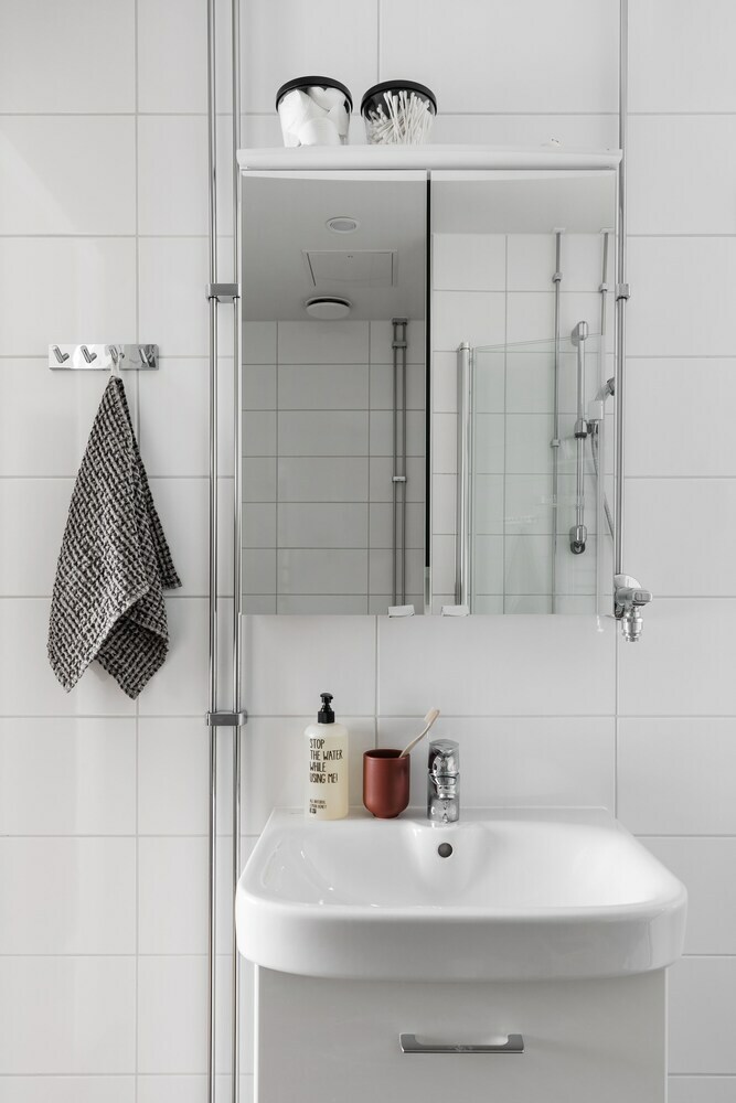 Central 2-bedroom Design Apartment