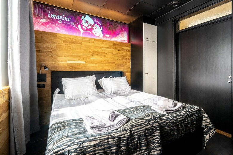 Time Hostel & Apartments