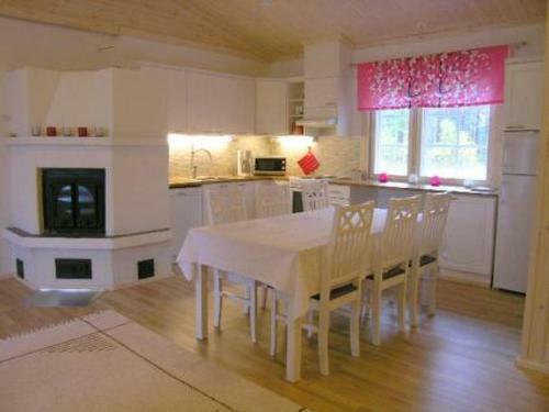 Holiday Home Lumimarja