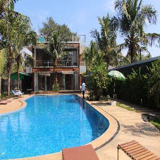 Hotel 360 Degree Beach Resort