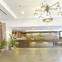 Eagle Bay Hotel