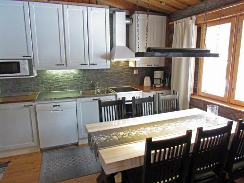 Polar Star Villa Kelo