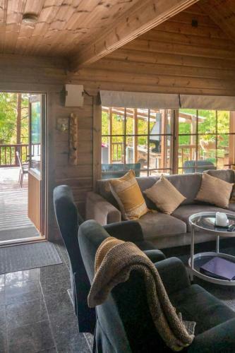 Holiday Home Villa Kumpare