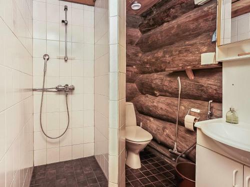 Holiday Home Luostonseita 3