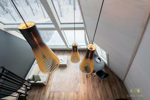 Hotel Glass Resort
