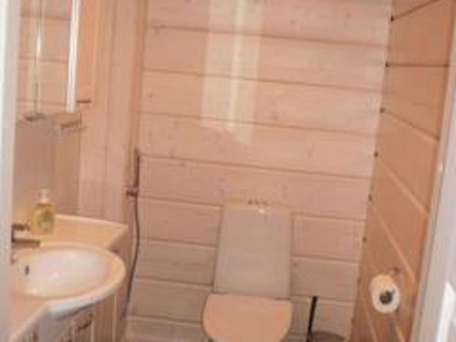 Holiday Home Rukanloisto A
