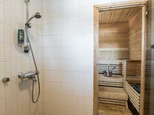 Holiday Home Vuosselinhovi B