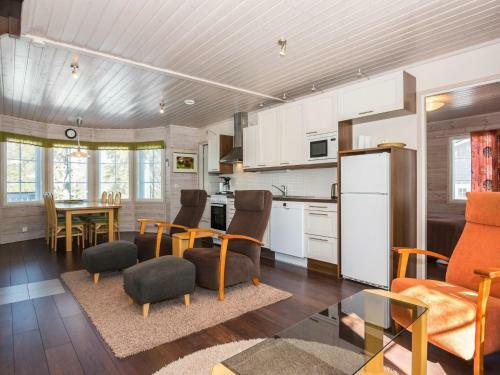 Holiday Home Vuosselinhovi B