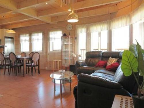 Holiday Home Villa Kaiku