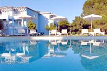 Hotel Mandraki Village