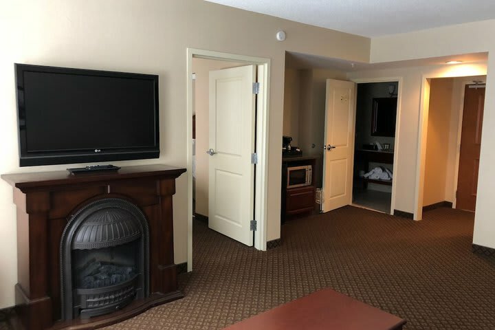 Chateau Saint John & Suites An Ascend Hotel Collection Member