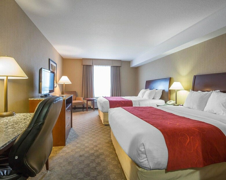 Hotel Comfort Inn & Suites
