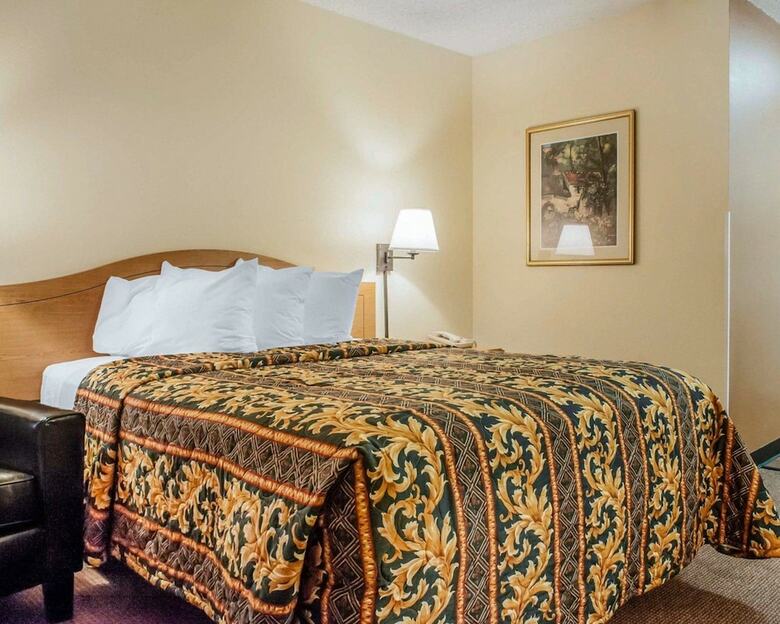 Hotel Suburban Extended Stay