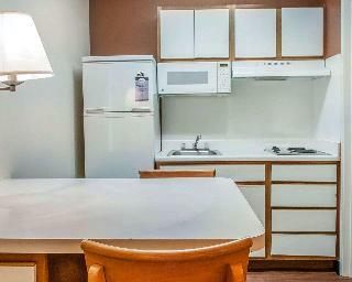 Hotel Suburban Extended Stay