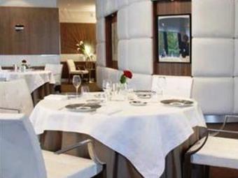 Hotel L Assiette Champenoise