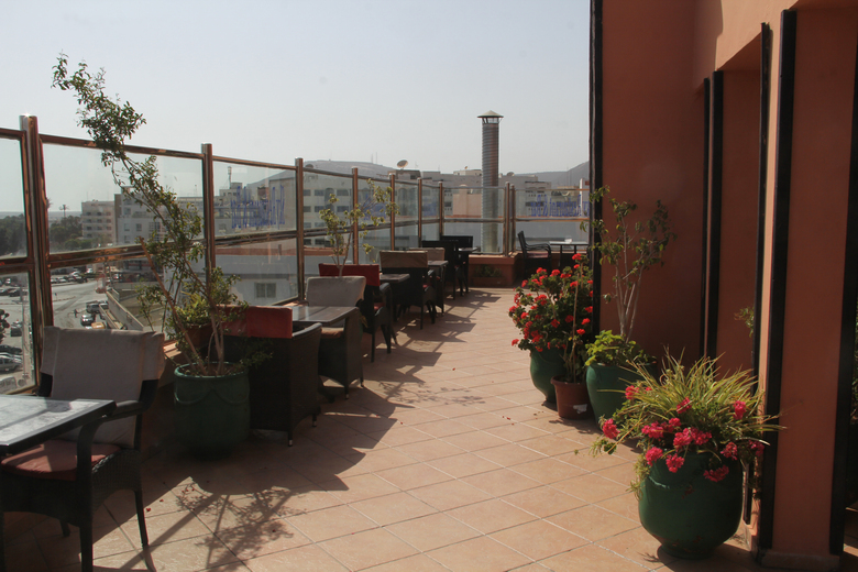 New Farah Hotel