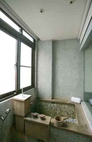 Tsuwu Hot Spring