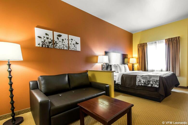 Hotel Sleep Inn & Suites