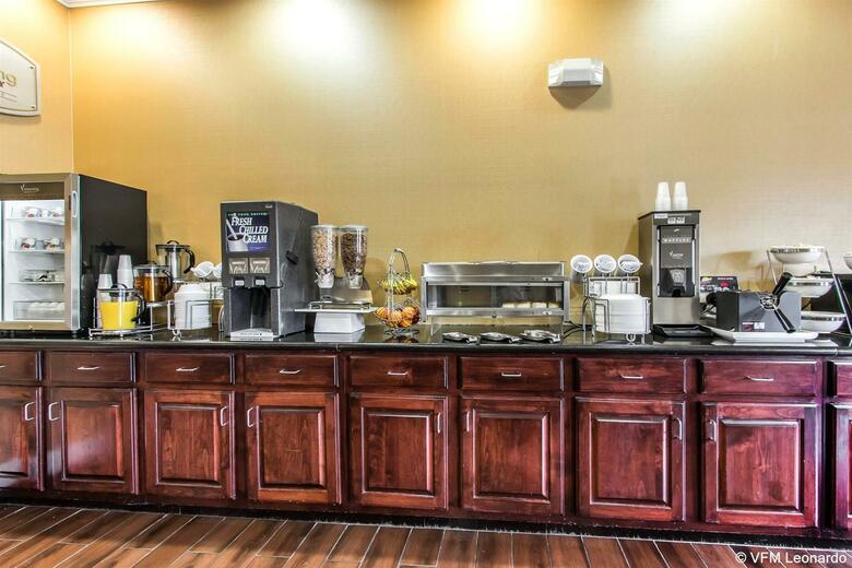 Hotel Sleep Inn & Suites
