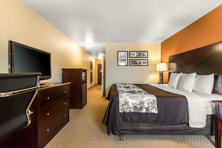 Hotel Sleep Inn & Suites