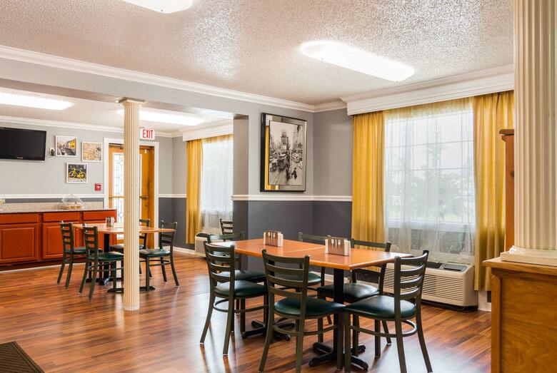 Hotel Econo Lodge