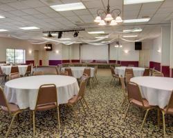 Hotel Econo Lodge Conference Center
