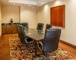 Hotel Comfort Suites Univ. Of Phoenix Stadium Area
