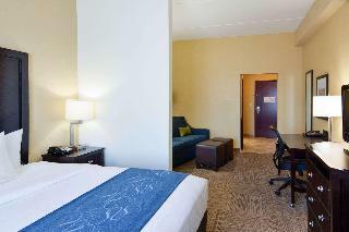 Hotel Comfort Suites Frisco