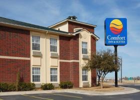 Hotel Comfort Inn & Suites