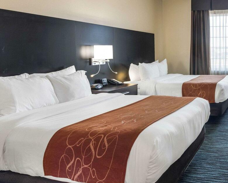 Hotel Comfort Suites
