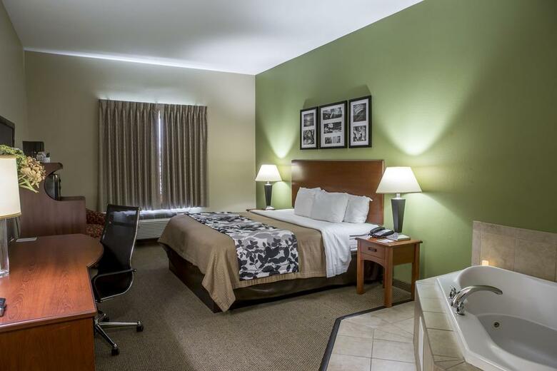 Hotel Sleep Inn & Suites