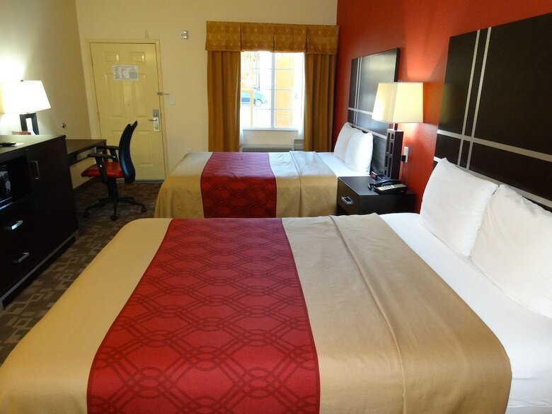 Hotel Econo Lodge  Inn & Suites
