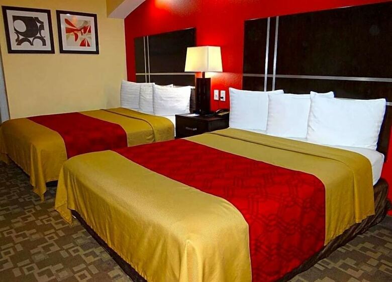 Hotel Econo Lodge  Inn & Suites