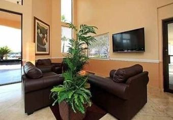Hotel Quality Inn & Suites