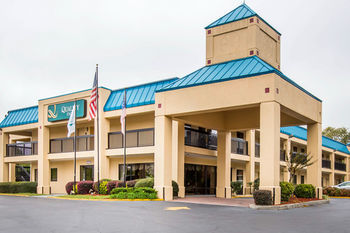 Hotel Quality Inn Near Six Flags