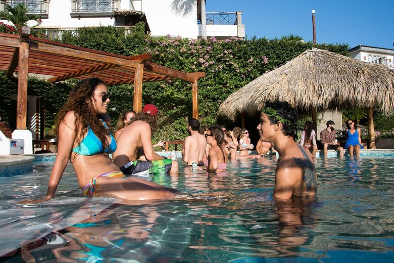 Hotel Bahia Del Sol Villas & Condominiums
