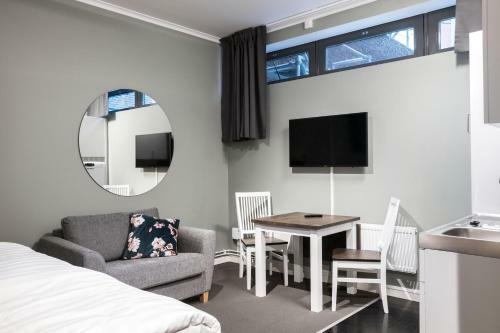 Niro Hotel Apartments