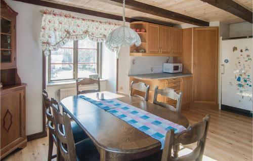 Three-bedroom Apartment In Havdhem
