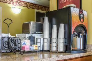 Hotel Econo Lodge Airport