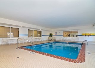 Hotel Sleep Inn & Suites