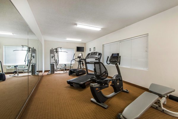 Hotel Sleep Inn & Suites