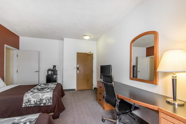 Hotel Sleep Inn & Suites