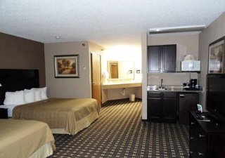 Hotel Quality Inn & Suites